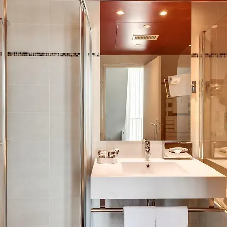 Mercure Paris Bastille Marais Exterior photo
